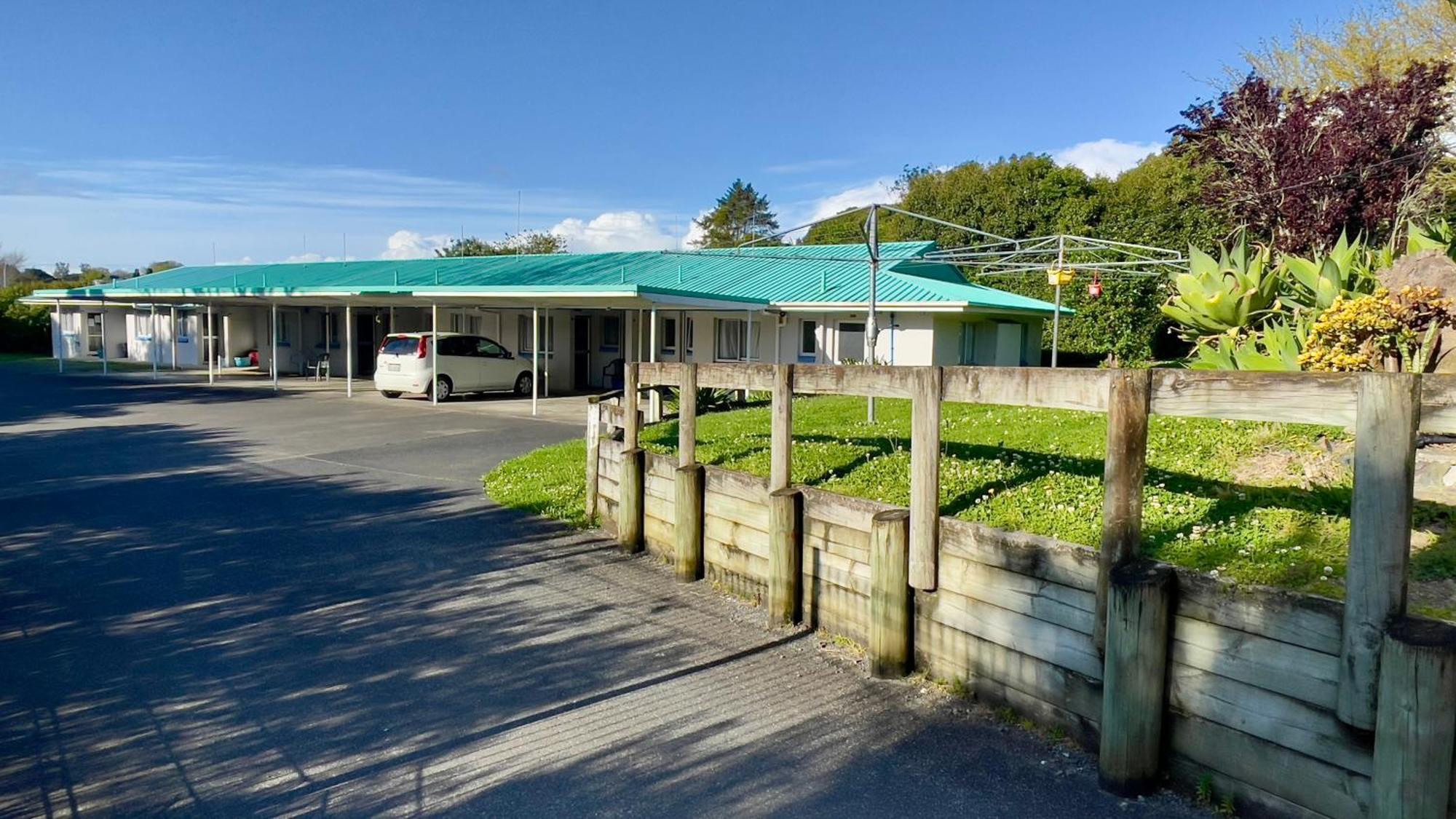 Waiuku Motel المظهر الخارجي الصورة